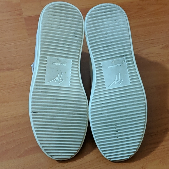 Giuseppe Zanotti crystal suede sneakers - Picture 9 of 12